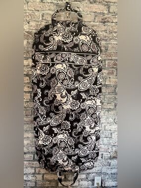 Vera Bradley Black & White Midnight Paisley Quilted Travel Garment Bag NWOT